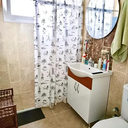 Sunning Well City Apartment,