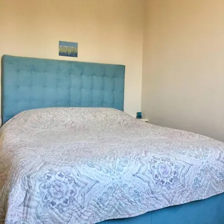 Sunning Well City Apartment, * Lapithos (Northern Cyprus)